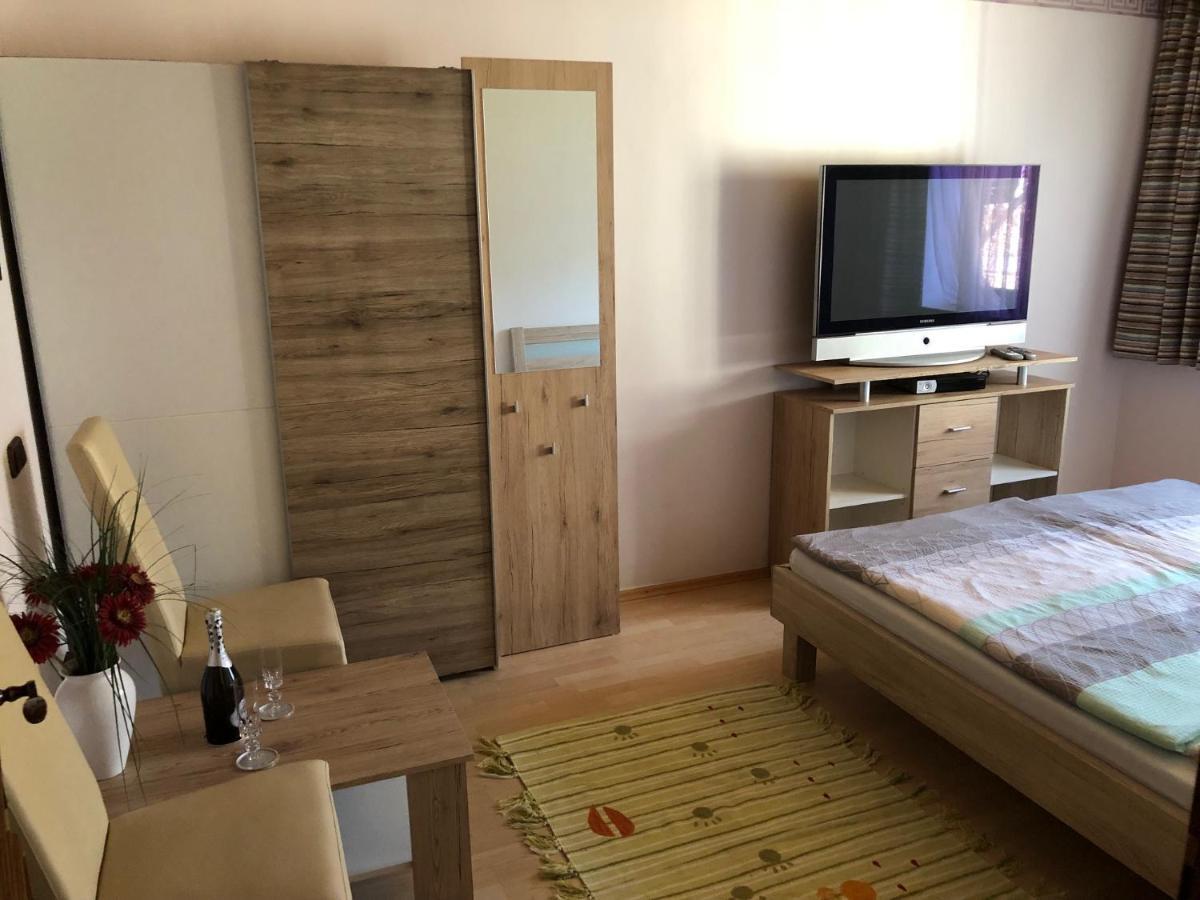 Ferienwohnung Walker Обердраубург Екстериор снимка